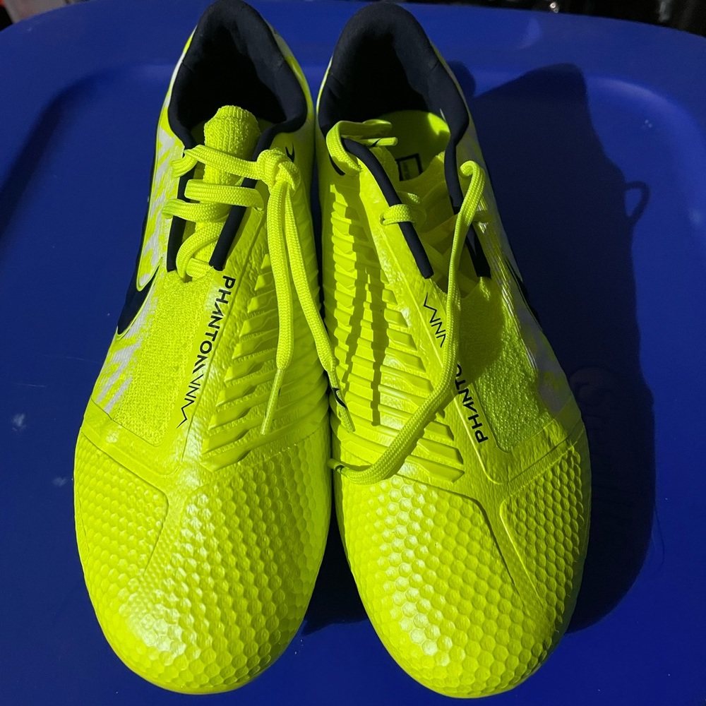 Mens Nike Phantom Venom FG soccer Cleats